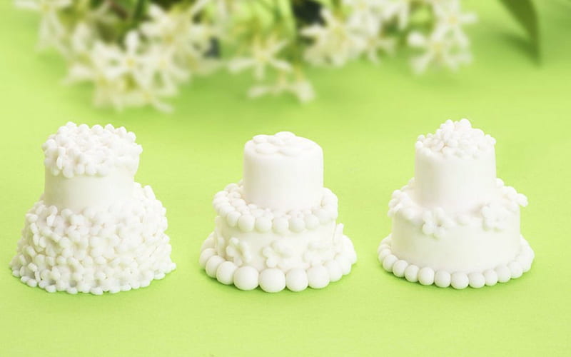 Three Small Wedding Cakes, cakes, white, food, small, HD wallpaper