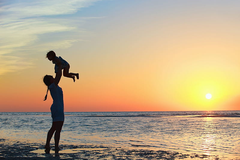 Mother and Child at Sunrise, beach, Sunrise, Mother, Child, HD wallpaper