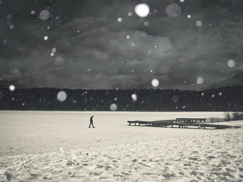 Walking in the snow, man, clouds, lake, winter, cold, loneliness, dock, snow, ice, walking, river, wood, HD wallpaper