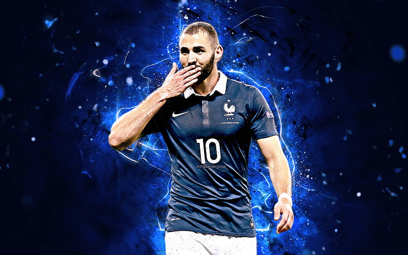 Karim Benzema Real Madrid French footballer portrait gray stone  background HD wallpaper  Peakpx
