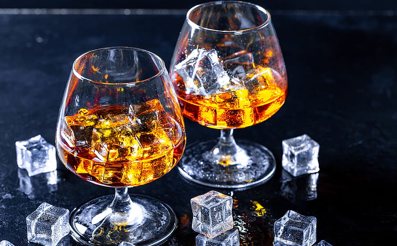 Glass of Cognac with Ice Cubes Ultra, Holidays, New Year, Black, Brown, Vintage, Scotland, Relax, Glass, Celebration, Amber, drink, beverage, alcohol, cognac, Brandy, Whisky, bourbon, cheers, newyear, taste, icecubes, scotch, HD wallpaper