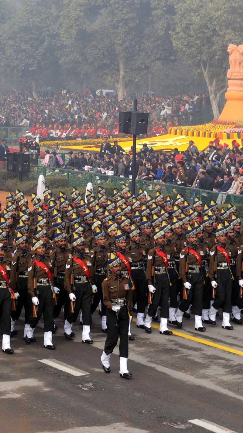 Best Indian Army Parade, best indian army, parade, hell march, soldier, HD phone wallpaper