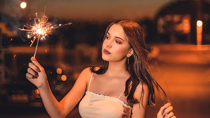Girl With Sparkle Fireworks, girls, model, outdoors, graphy, firework, HD wallpaper