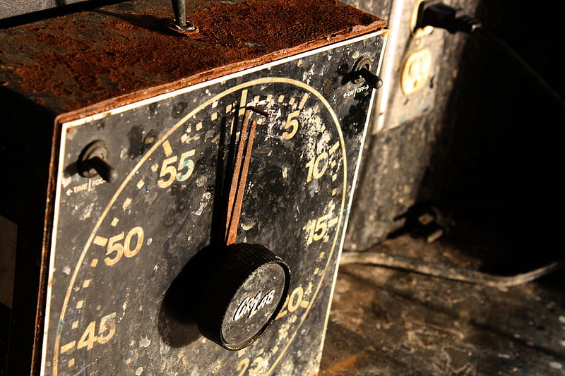 Grunge Clock, grunge, ancient, grungy, science, clock, old, HD wallpaper