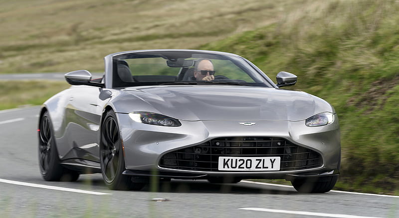 2021 Aston Martin Vantage Roadster (Color: Spirit Silver) - Front , car, HD wallpaper 2021 Aston Martin Vantage Roadster (Color: Spirit Silver) - Front , car, HD wallpaper