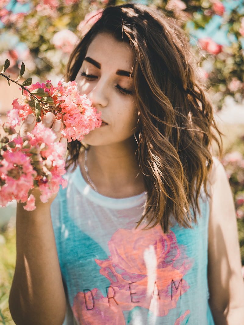 woman smelling pink flowers, HD phone wallpaper