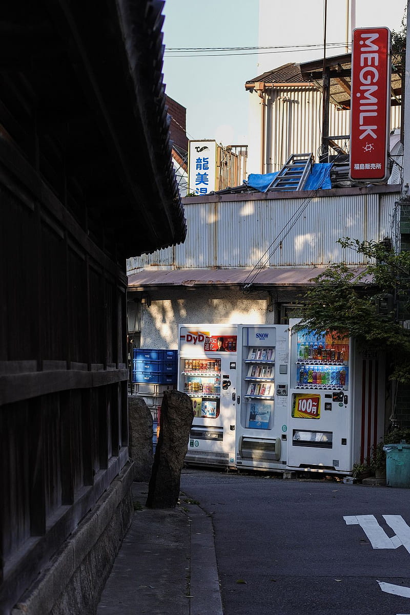 shuyee on japanese suburbs. Japan street, Aesthetic japan, Japan graphy, HD phone wallpaper
