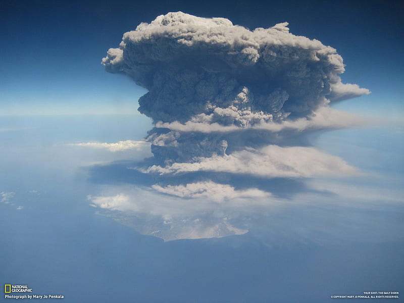 Empty shot volcanic eruptions-National Geographic- of the Day, HD wallpaper