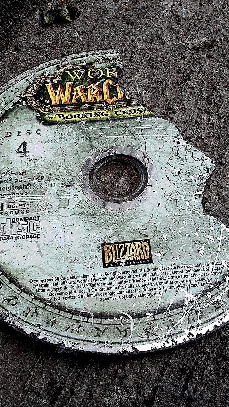 warcraft, asphalt, blizzard, cover, damage, disk, game, world, HD phone wallpaper