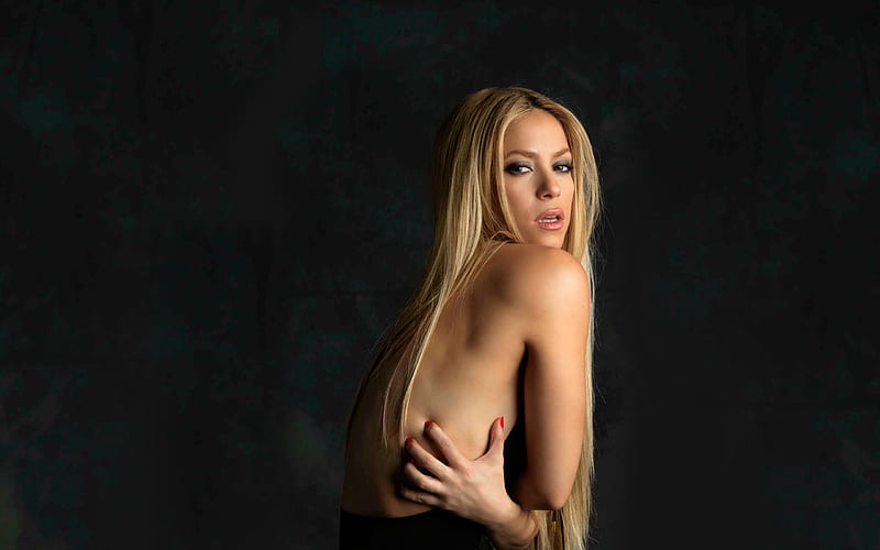 Shakira, colombian, talented, music, entertainment, bonito, singer, sexy, multilingual, HD wallpaper