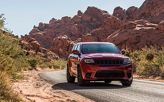 Jeep Grand Cherokee Trackhawk road, 2018 cars, new Grand Cherokee, Jeep, HD wallpaper