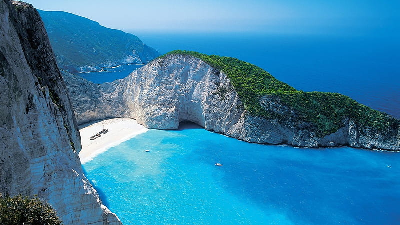 Breathtaking View, greece, horizon, rock, sea, lagoon, beach, green, yacht haven, blue, HD wallpaper