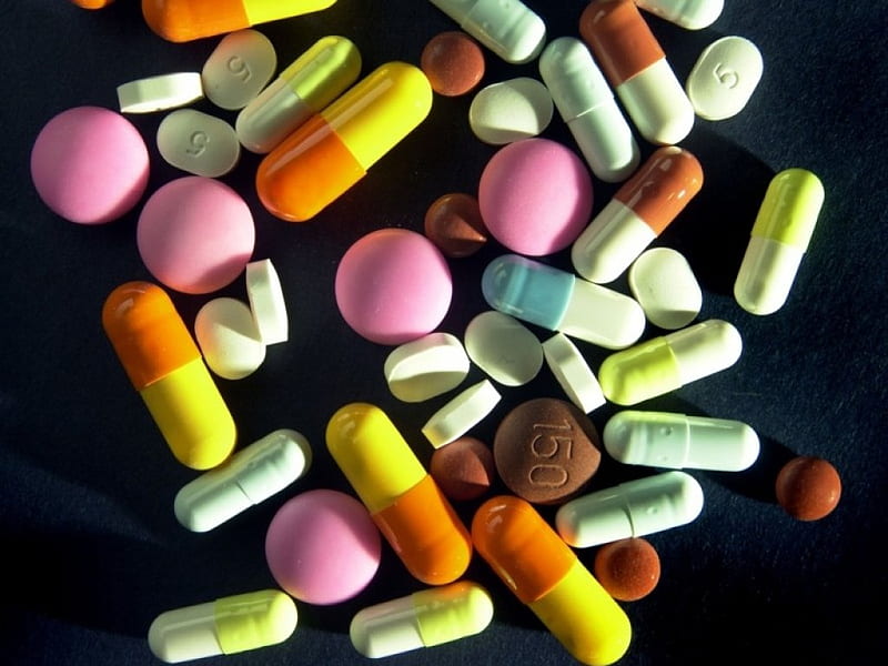medicines in tecnicolour, doctor, colours, pills, texture, HD wallpaper