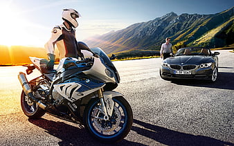 BMW S1000RR Vs Car, bmw-s1000rr, bmw, bikes, carros, HD wallpaper