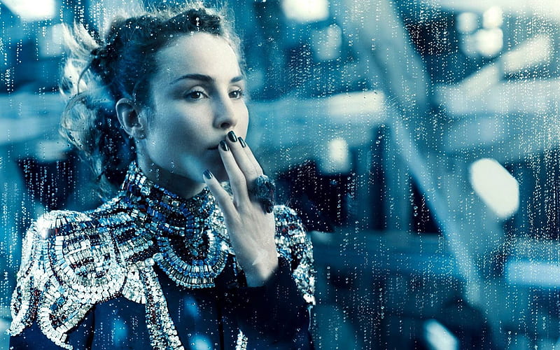 rooney mara, girl, fly kiss, ring, fashion, style, HD wallpaper
