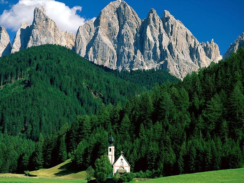 Dolomite Mountains Italy, grass, dolomite, bonito, peace, church, trees, sky, clouds, skies, green, mountains, peaceful, nature, chapel, italy, blue, HD wallpaper