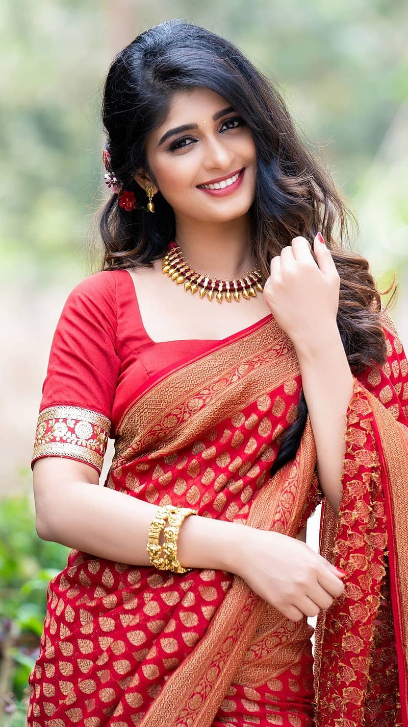 Aditi Prabhudeva , aditi prabhudeva, kannada actress, HD phone wallpaper