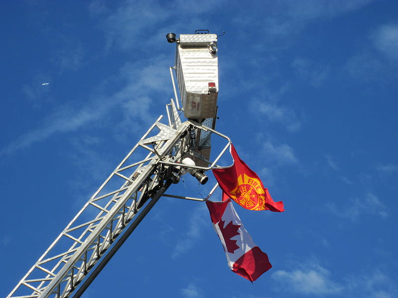 Fire Ladder for a day of Charity in Town, red, graphy, Sky, ladder, flag, blue, HD wallpaper