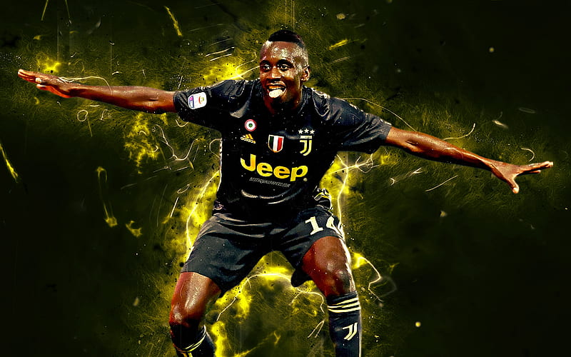 Blaise Matuidi, black uniform, french footballer, Juventus FC, soccer, Serie A, Matuidi, neon lights, Bianconeri, HD wallpaper