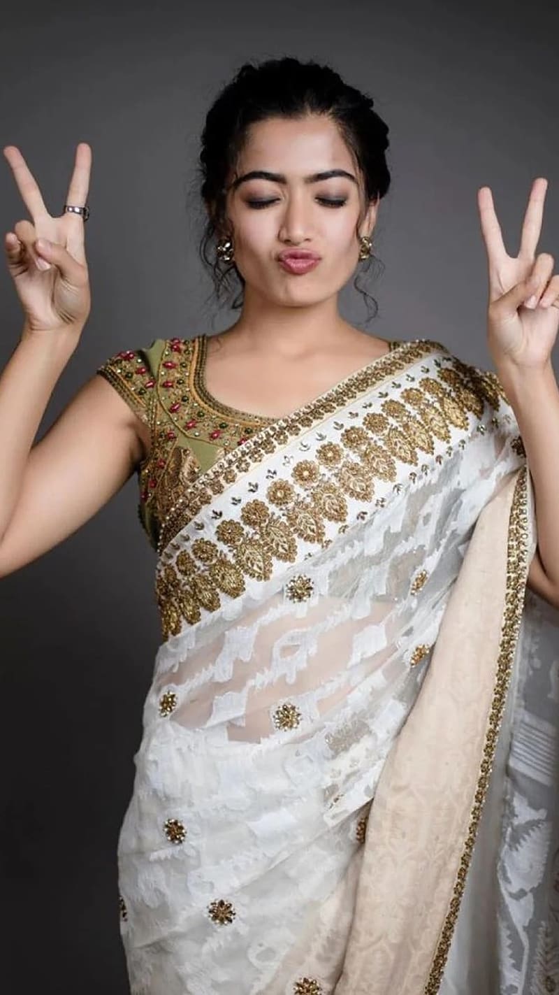 Rashmika Mandanna Live, Cute Face, Saree, rashmika mandanna, HD phone wallpaper