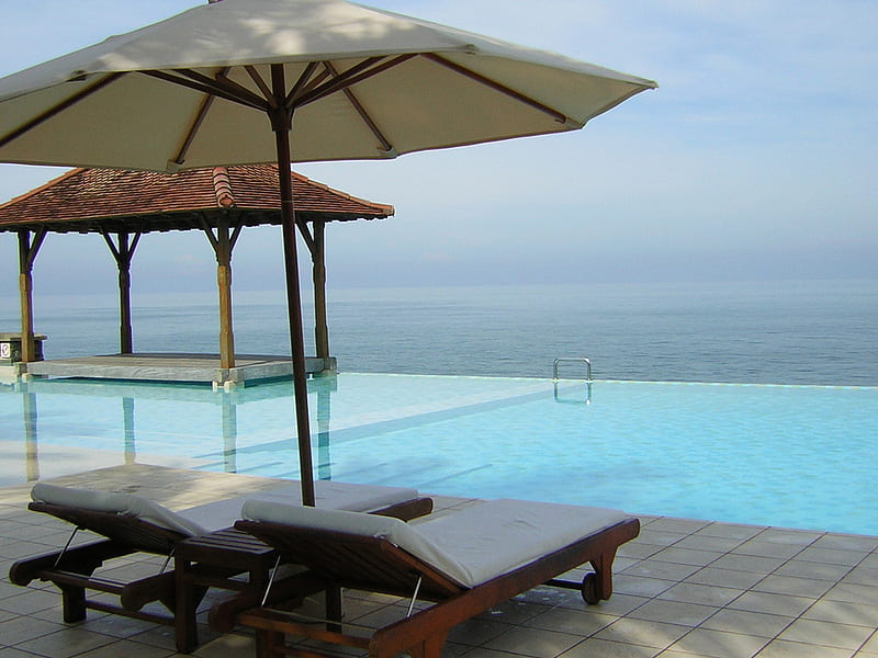 Sri Lanka, umbrellas, ocean, chairs, pool, deck, HD wallpaper