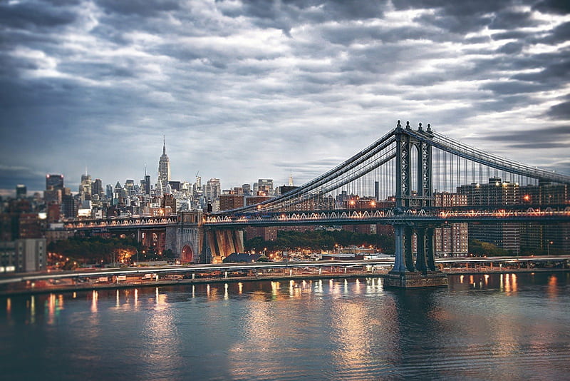 CLOUDY DAY OVER MANHATTAN, buildings, cityscape, dusk, clouds, New York, water, bridge, river, citylights, landscape, HD wallpaper