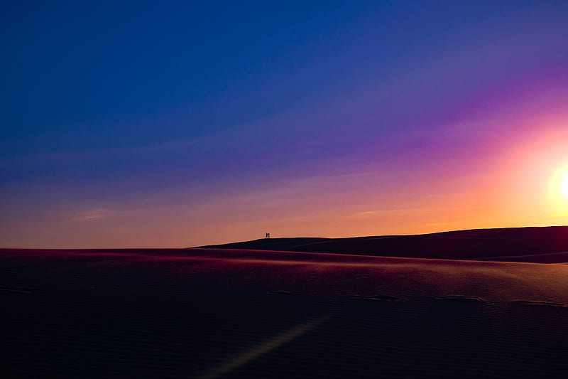 silhouette on two persons on dune, HD wallpaper