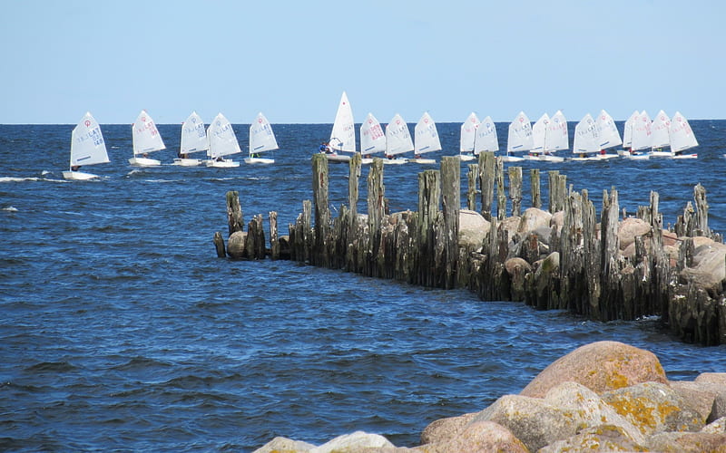 Sailboats in Latvia, sailboats, sea, breakwater, yachts, Latvia, HD wallpaper