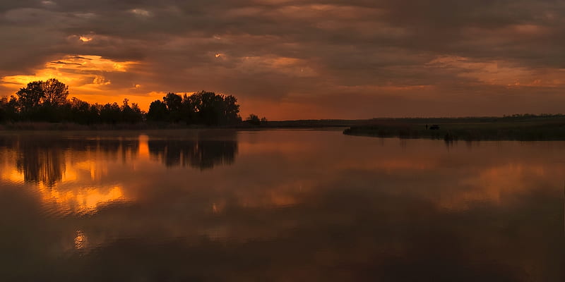 Beautiful Dawn, dawn, dark, bronze, reflection, trees, sky, lake, HD wallpaper