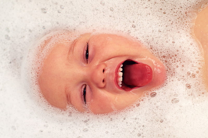 Bubble baby:), tongue out, bubbles, laughter, adorable, bath, smiling, baby, sweet, HD wallpaper