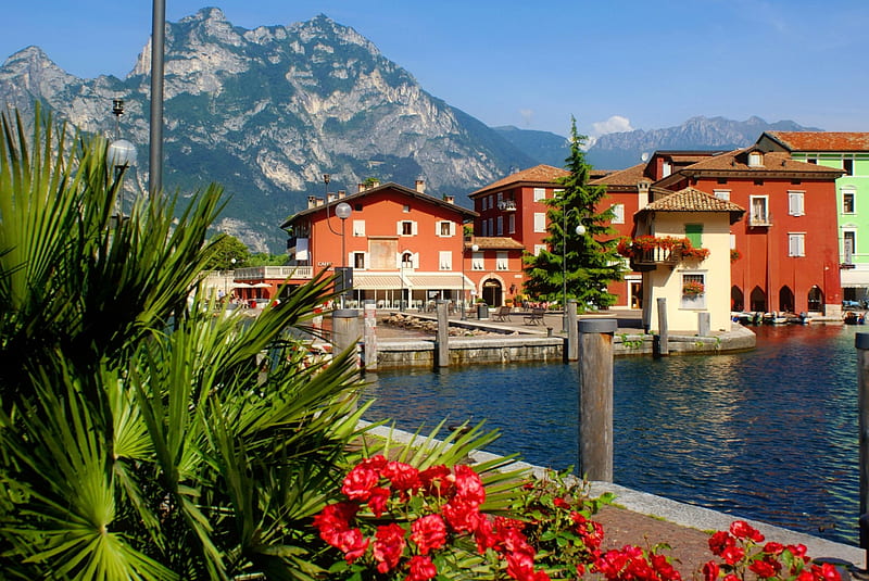 Nago-Torbole, lake Garda, Italy, rest, view, Italy, houses, travel, town, bonito, lake, mountain, summer, village, HD wallpaper