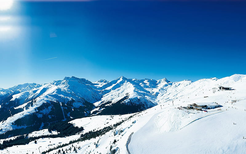 Panoramic View of Alps Ski Resort - Beautiful of Alps Snow Mountains, HD wallpaper