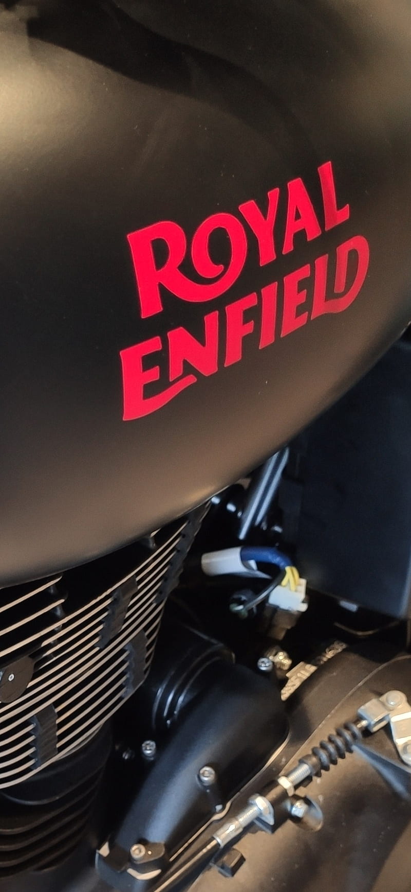 Royal enfield, bike, black, classic 500, enfield, royal enfield, stealth  black, HD phone wallpaper | Peakpx