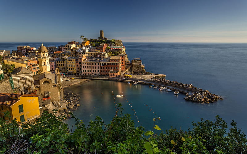 Vernazza, Ligurian Sea, resort, little town, sunset, seascape, Mediterranean Sea, Liguria, Cinque Terre, Italy, HD wallpaper