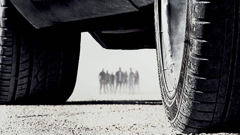 Shallow View Of Characters Of Fast And Furious From A Vehile Tire Gap Fast And Furious 7, HD wallpaper