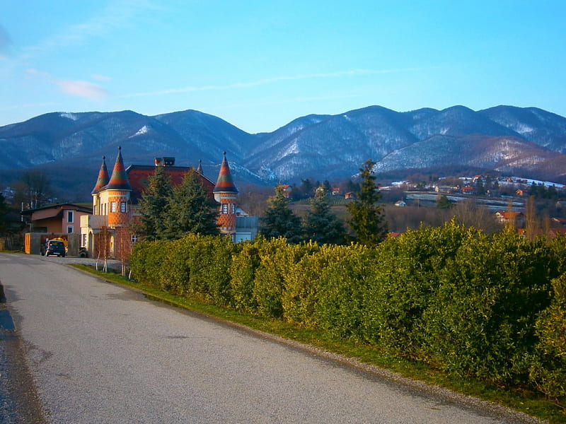 Nice castle and snow mountain, architecture, house, awsome, bonito, winter, hrvatsko zagorje, mountain, croatia, nice, cool, snow, beauty, nature, road, castle, HD wallpaper