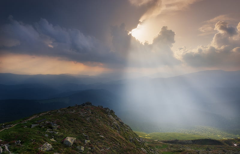 The glimmer of light is hope, mountain, nature, clouds, sunlight, HD wallpaper
