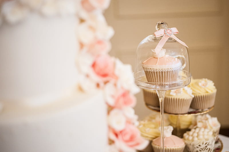 Vintage Wedding Cupcakes, food, colors, bride, soft, wedding, decor, sweet, dessert, cupcakes, cakes, pastel, vintage, HD wallpaper
