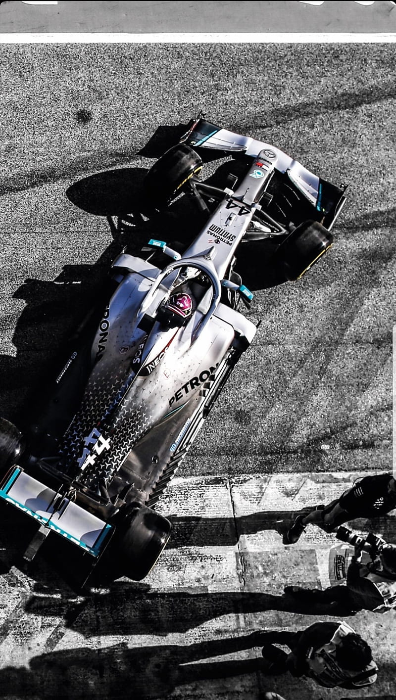 Mercedes f1 Hamilton, formula 1, hamilton44, lewishamilton, mercedesamgf1, HD phone wallpaper