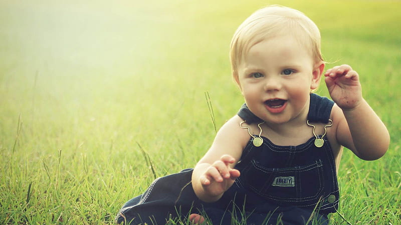Cute Baby Boy Is Playing On Green Grass Field Cute, HD wallpaper