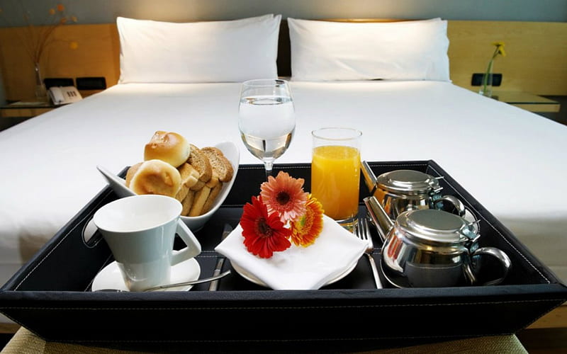 Breakfast in Bed, juice, food, bread, cup, bed, HD wallpaper