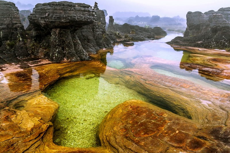 Natural Sandstone Pools, Venezuela, crystal water, Mountain, cloudy day, Roraima National Park, bonito, morning mist, HD wallpaper