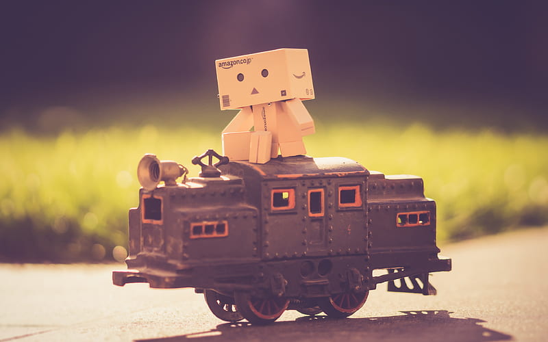 Danbo cardboard robot, train, danboard box, HD wallpaper | Peakpx