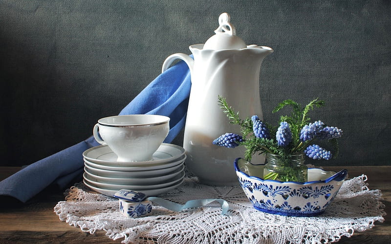 Blue and White Still Life, flowers, still life, dishes, blue, white, HD wallpaper