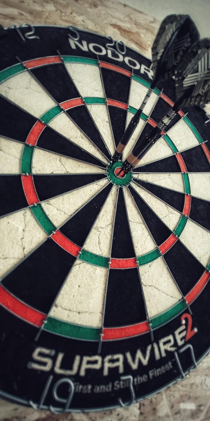 Dart target, darts, nodor, player, pub, shift, spider, supawire2, HD phone wallpaper