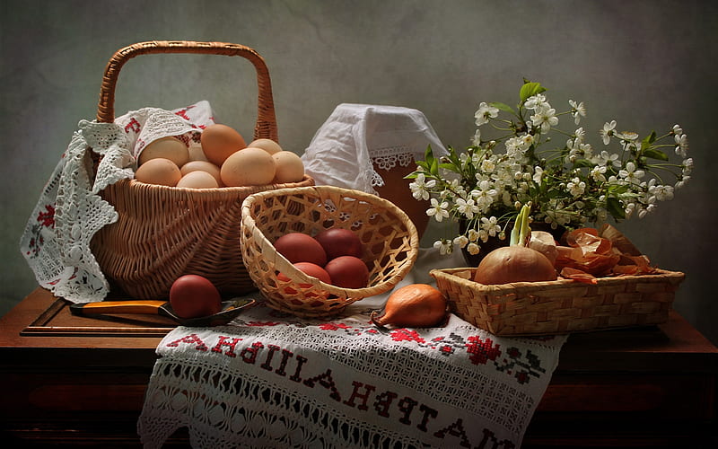 Easter Still Life, baskets, still life, Easter, onion, flowers, eggs, HD wallpaper
