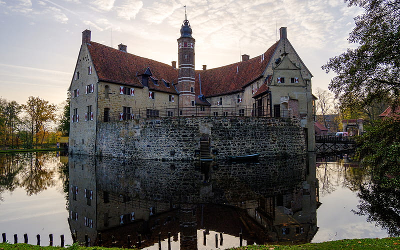 Vischering Castle, medieval castle, evening, sunset, castles of Germany, landmark, Ludinghausen, Germany, HD wallpaper