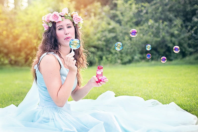 Blowing Bubbles, young, model, bubbles, sitting, beauty, woman, HD wallpaper
