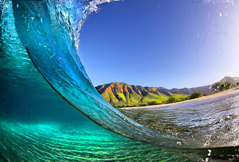 On The Beach..., Kauai, surf, bonito, crystal emerald water, sea, wave, beach, mountains, summer, island, HD wallpaper