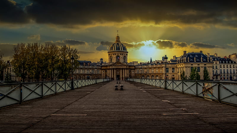 Pedestrian Bridge And Institut De France Paris With Background Of Sunbeam And Cloudy Sky Travel, HD wallpaper